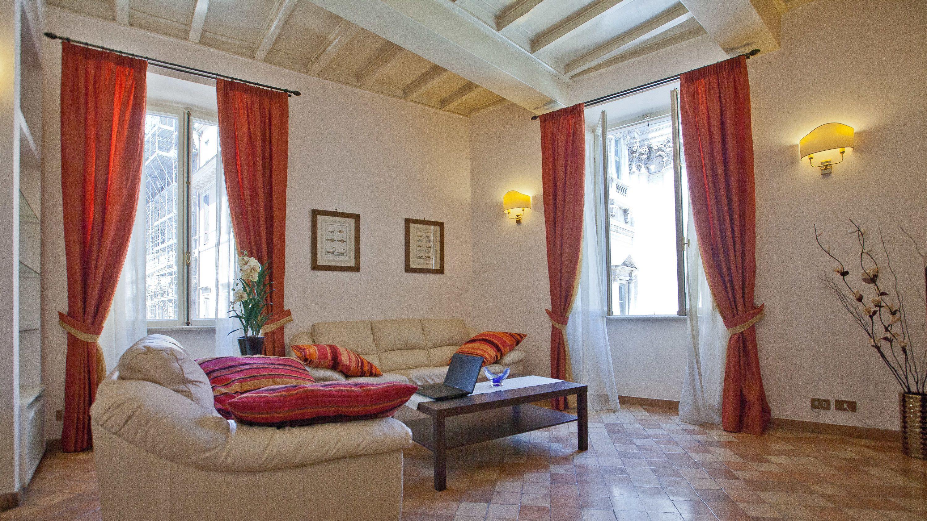 Rental In Rome Trevi Fouintain View Apartment, Rome